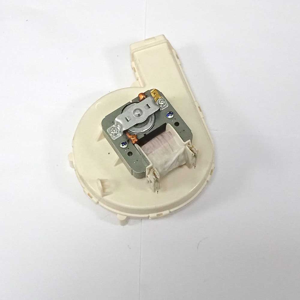 Сушка для посудомоечной машины Zigmund & Shtain 32030570 ( демонтаж с DW 169.4509 X) Сушка для посудомоечной машины Zigmund & Shtain 32030570 ( демонтаж с DW 169.4509 X)