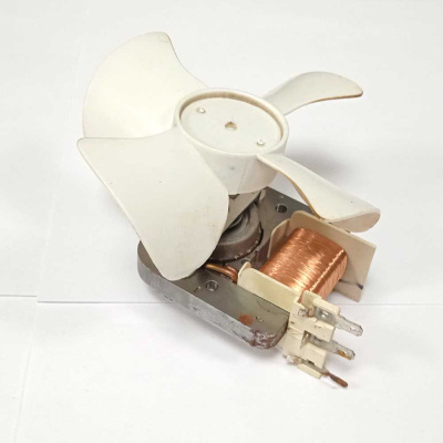 Двигатель вентилятора микроволновой (СВЧ) печи GAL6309E(30)-ZD Фото 4