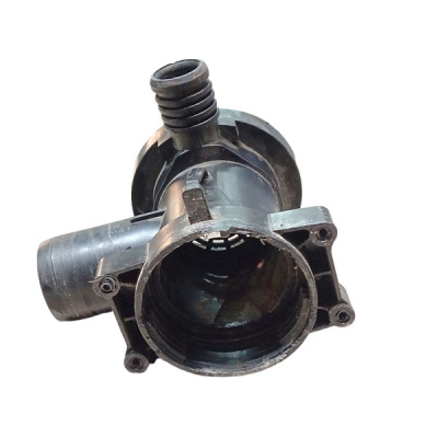 Корпус насоса стиральной машины WFE6010 черн. Hisense. Фото 1