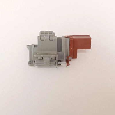 Замок двери посудомоечной машины Indesit W10844465 Фото 2