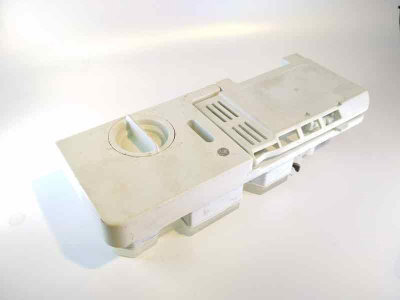 Дозатор-моющих-средств-посудомоечной-машины-(ПММ)-Indesit-31511-Ariston-демонтаж