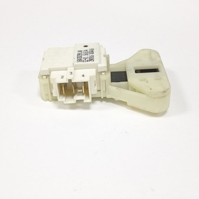 Устройство блокировки люка Hotpoint-Ariston 160030399.00 VMUL 501 B вид 2