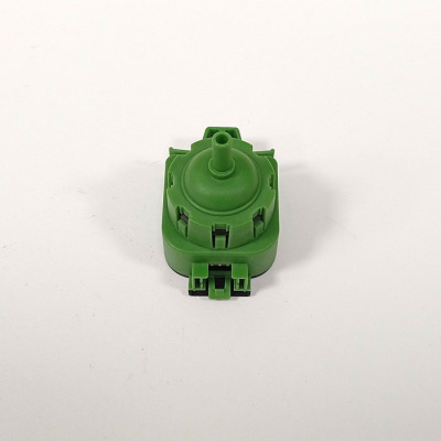 Прессостат стиральной машины Hotpoint-Ariston 16002692102 вид спереди